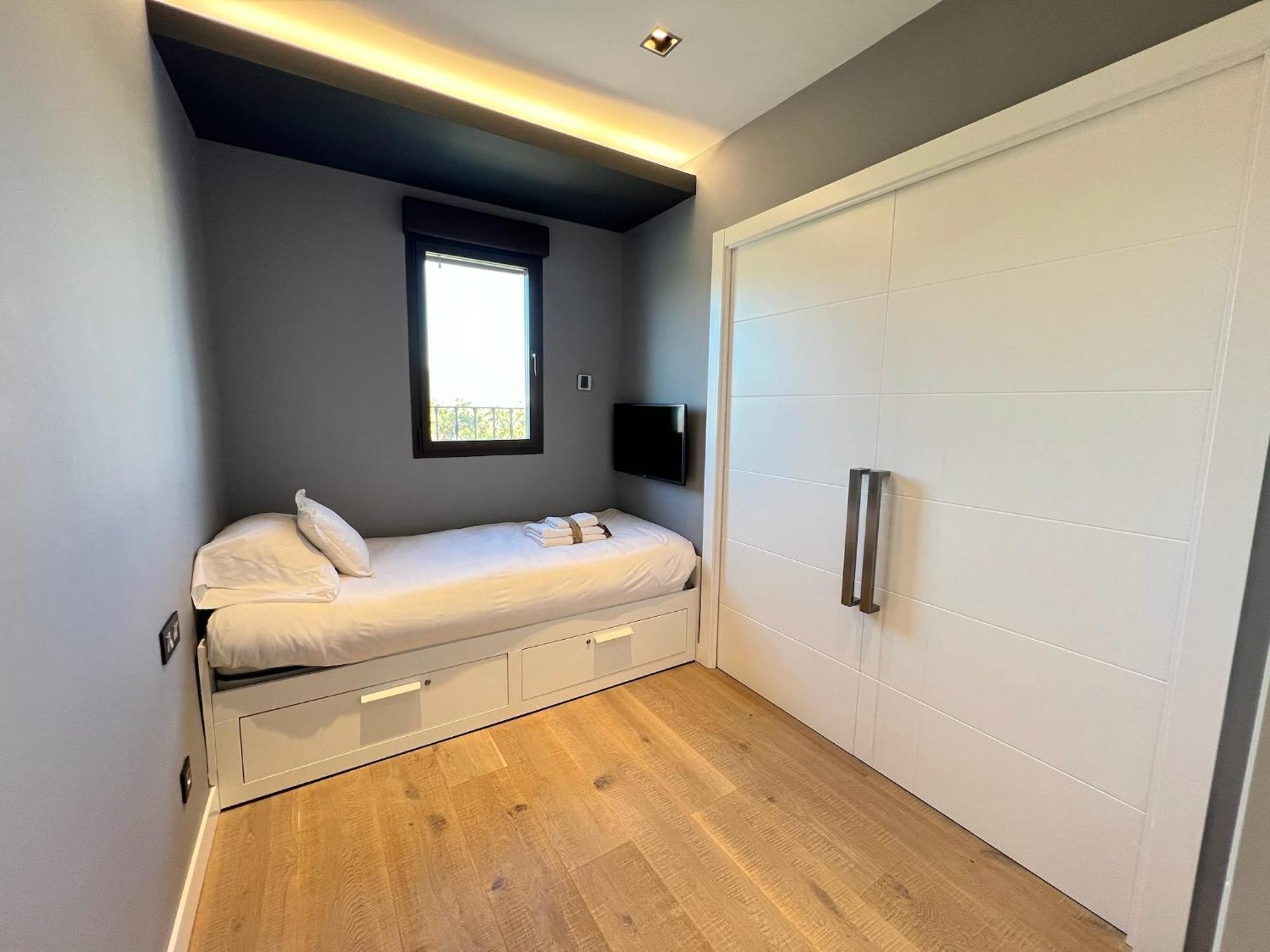 Pushe Playa Granada & Golf 24 Apartment *